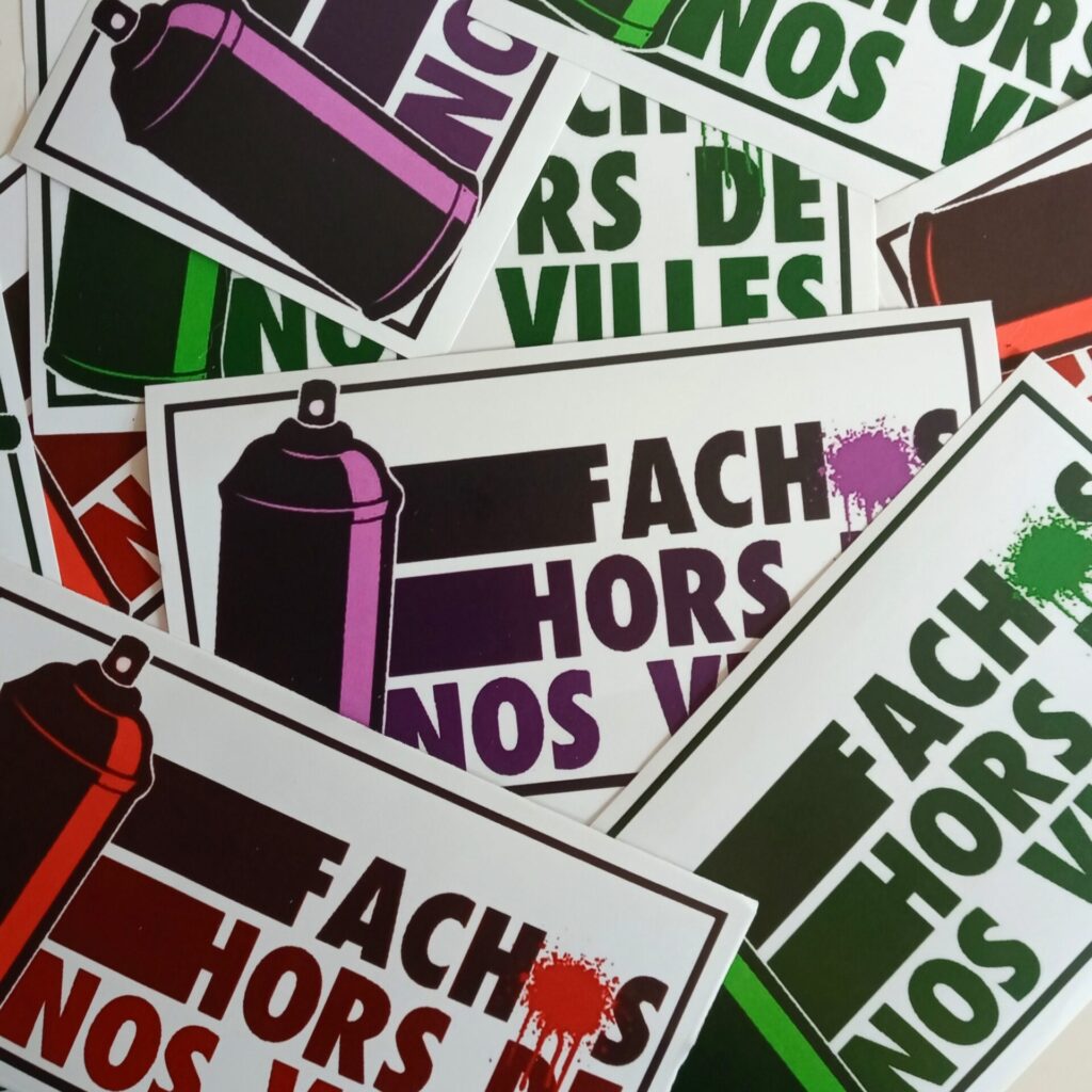 n°26 - Fachos hors de nos villes - Lot de 10 stickers