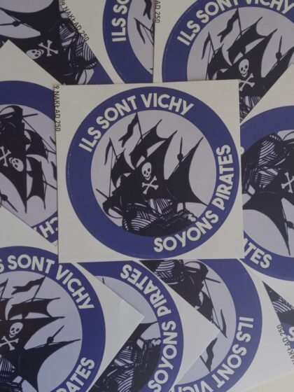 n°63 -Soyons pirates - Lot de 10 stickers
