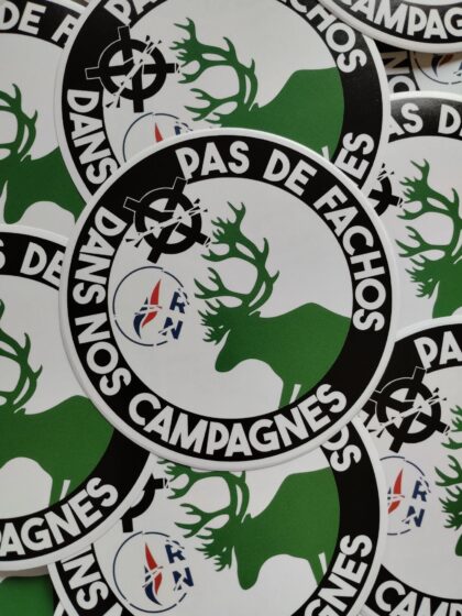 n°90 - Pas de fachos dans nos campagnes - Lot de 10 stickers